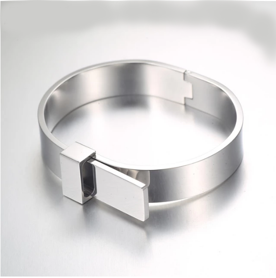 Latch On Bracelet - Shotzie's Way Store